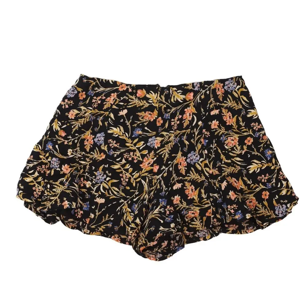 KIMCHI BLUE Floral Woven Shorts 2 Black Multi Hipster Hippie Vacay Cottage B6